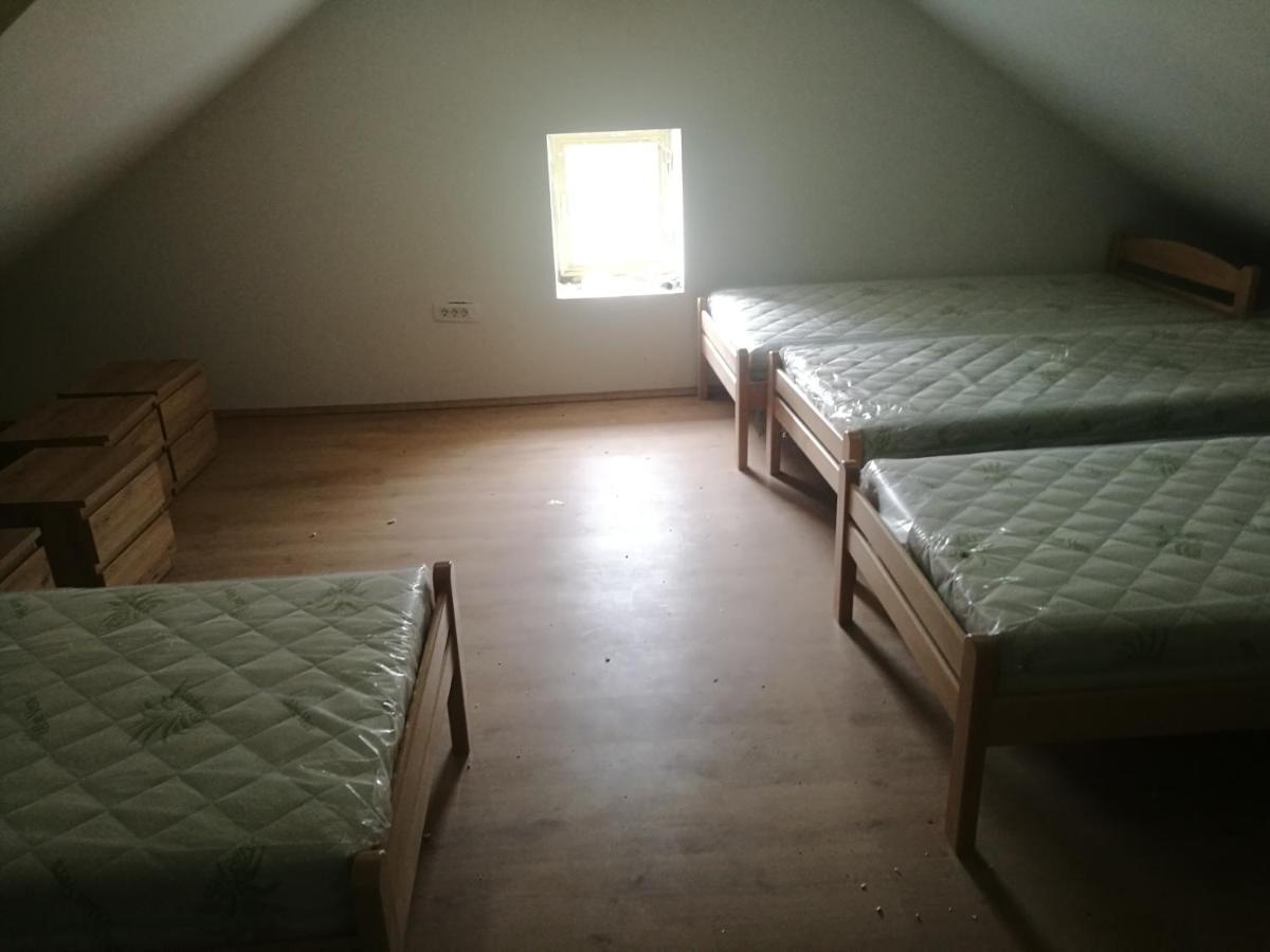 AjdovščinaApartma Burjucaアパートメント エクステリア 写真